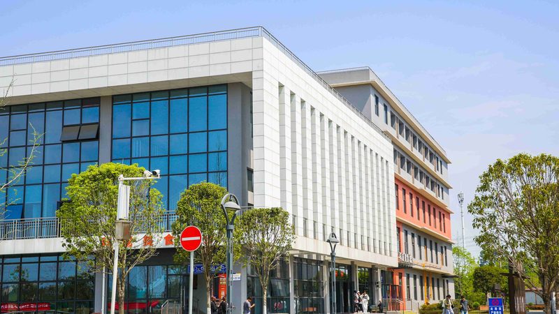 电子加工合同模板：规范编写与关键要素解析