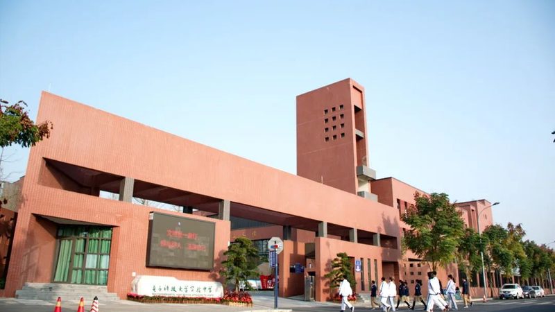 揭秘广东铝基线路板散热厂家批发：技术解析与选购要点